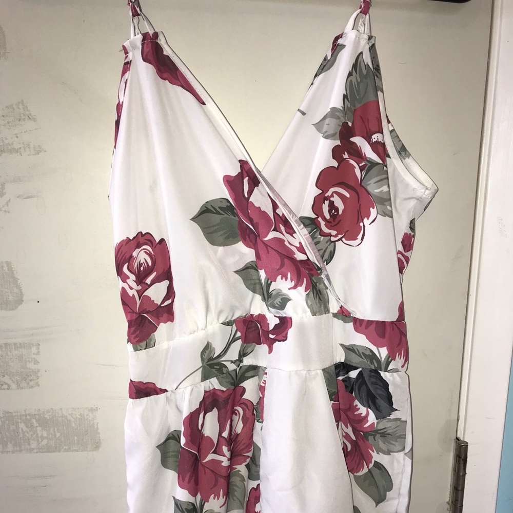 White Romper With Rose Design